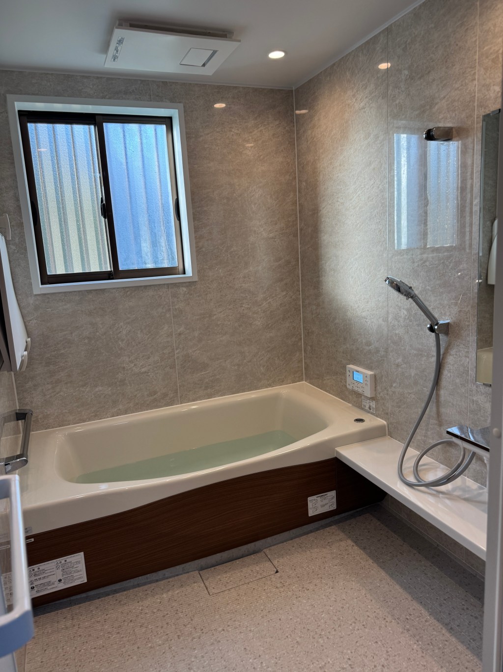 ユニットバスの入れ替え工事